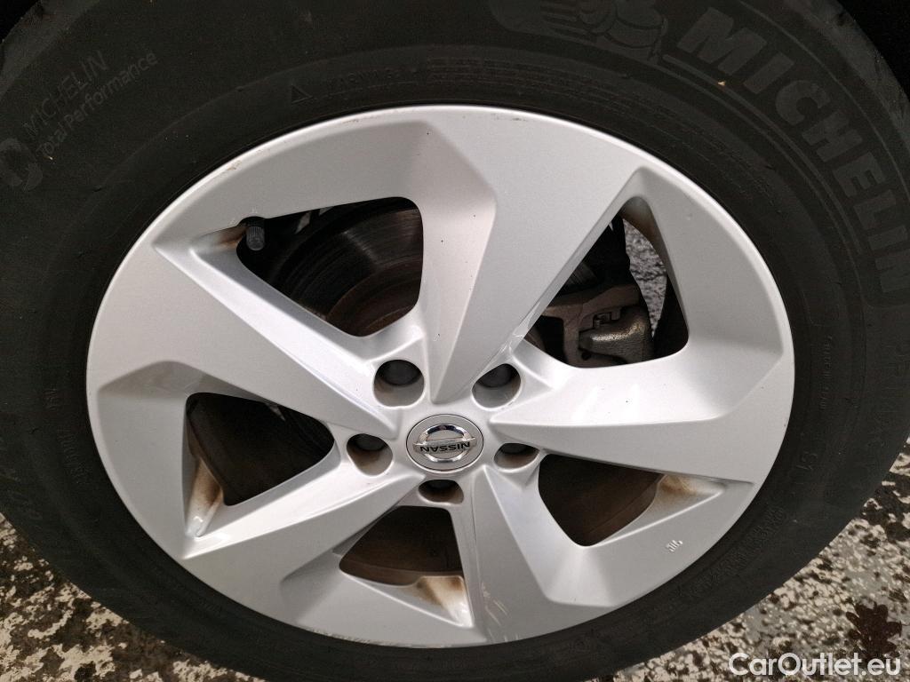  Nissan  Qashqai NISSAN  / 2017 / 5P / Crossover 1.5 DCI 115 DCT Business Edition #15