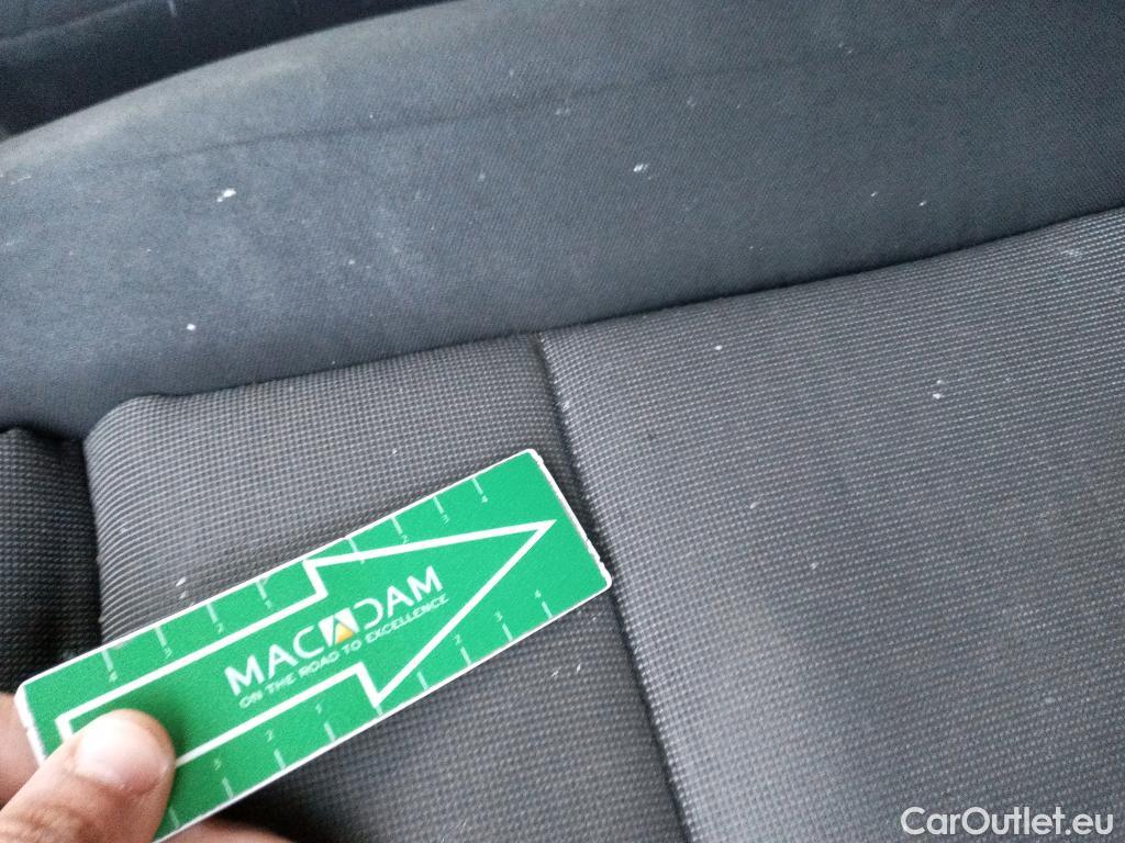  Volkswagen  Crafter VOLKSWAGEN  / 2017 / 4P / furgón 30 Furgón BM TN L3H2 2.0TDI 75kW (102CV) #43