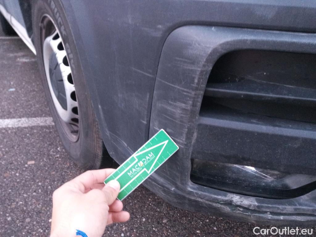  Volkswagen  Crafter VOLKSWAGEN  / 2017 / 4P / furgón 30 Furgón BM TN L3H2 2.0TDI 75kW (102CV) #64