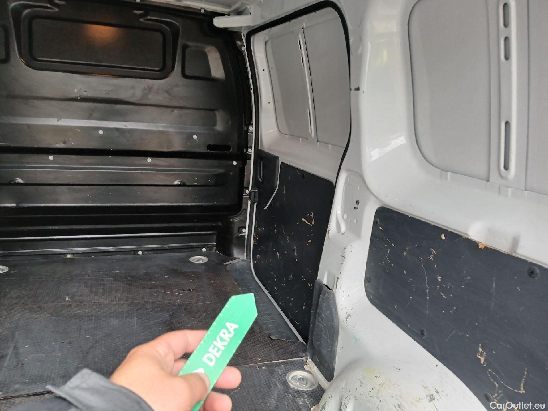  Toyota  Proace TOYOTA  / 2020 / 4P / furgón 1.5D 100CV GX 1PL 2PT L1 #14