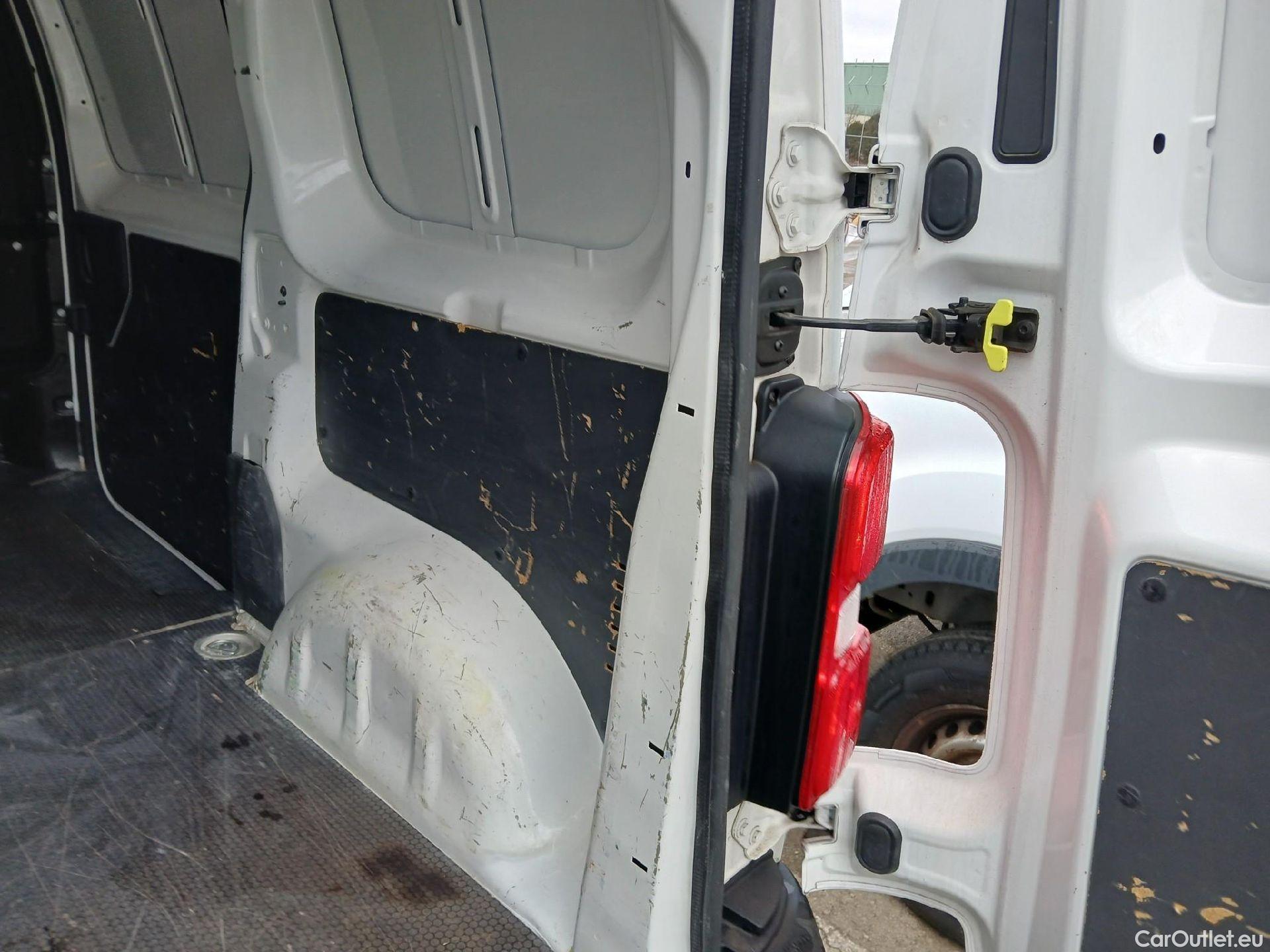  Toyota  Proace TOYOTA  / 2020 / 4P / furgón 1.5D 100CV GX 1PL 2PT L1 #2