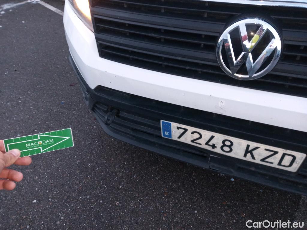  Volkswagen  Crafter VOLKSWAGEN  / 2017 / 4P / furgón 30 Furgón BM TN L3H2 2.0TDI 75kW (102CV) #4