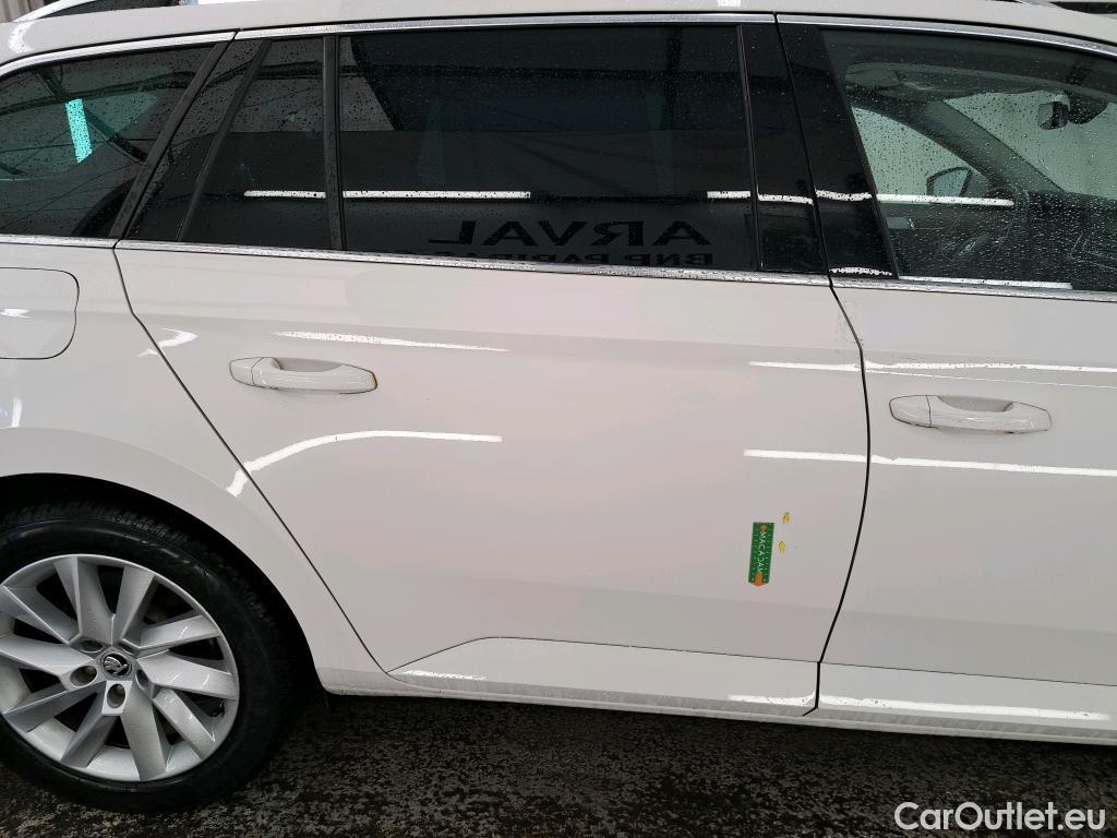  Skoda  Superb  Break Business 2.0 TDI 150CV BVA7 E6d #18