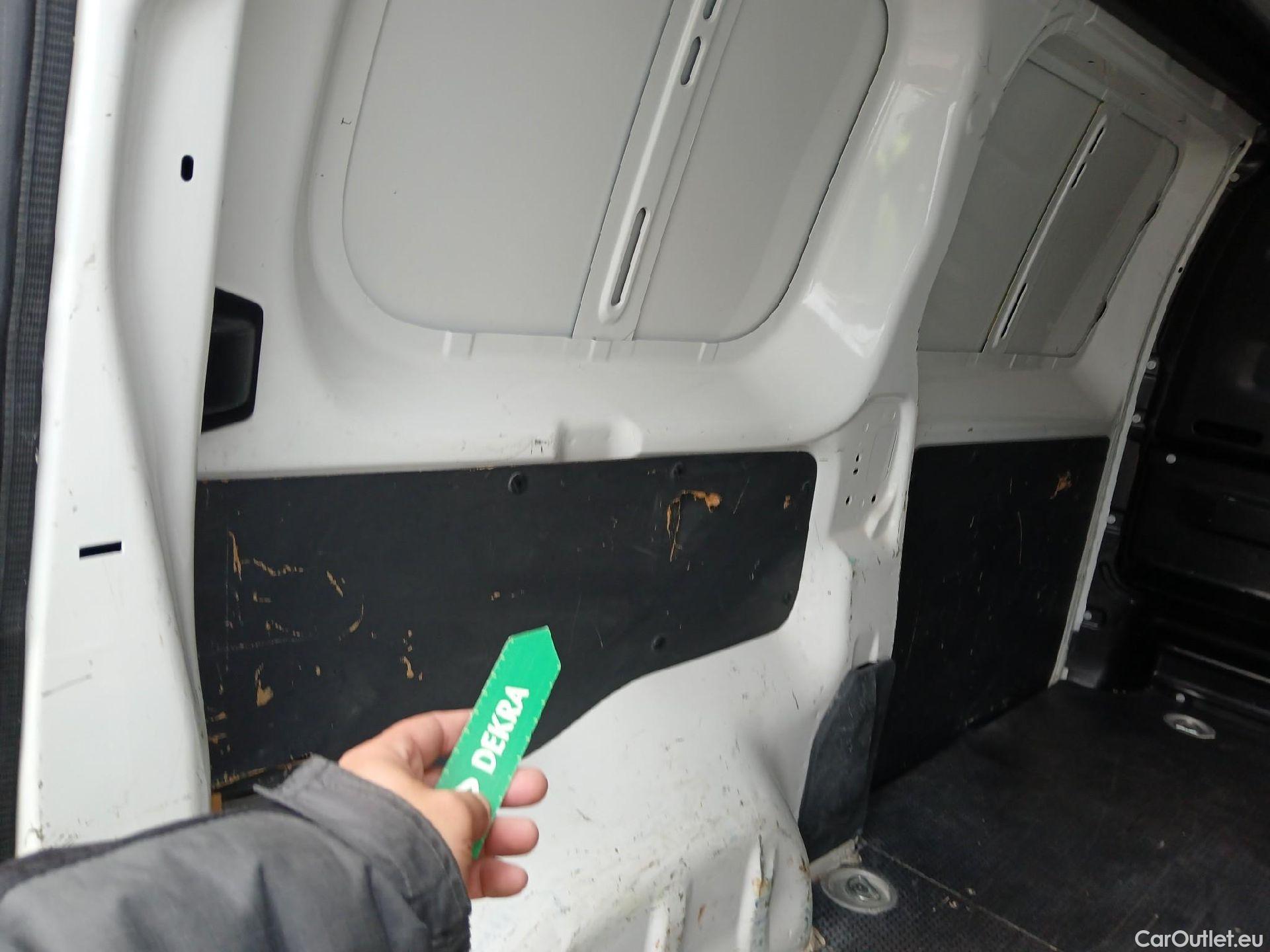  Toyota  Proace TOYOTA  / 2020 / 4P / furgón 1.5D 100CV GX 1PL 2PT L1 #10