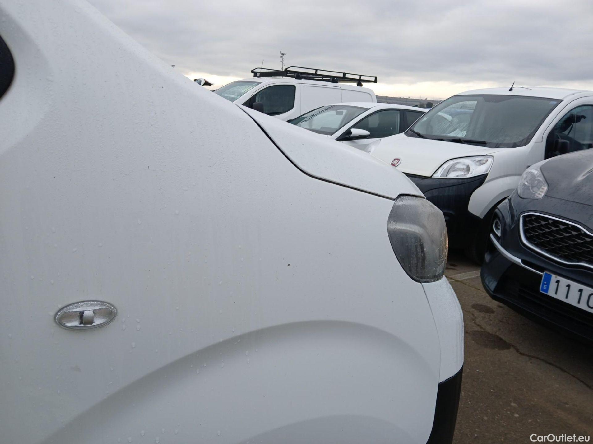  Toyota  Proace TOYOTA  / 2020 / 4P / furgón 1.5D 100CV GX 1PL 2PT L1 #60