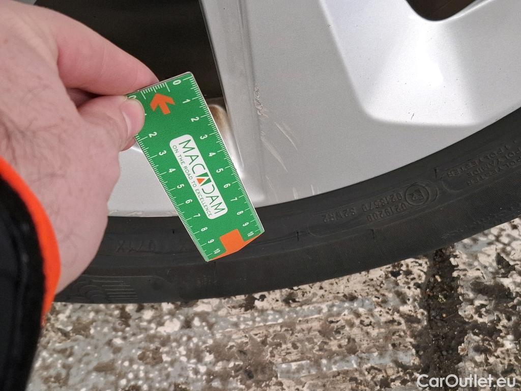  Nissan  Qashqai NISSAN  / 2017 / 5P / Crossover 1.5 DCI 115 DCT Business Edition #17