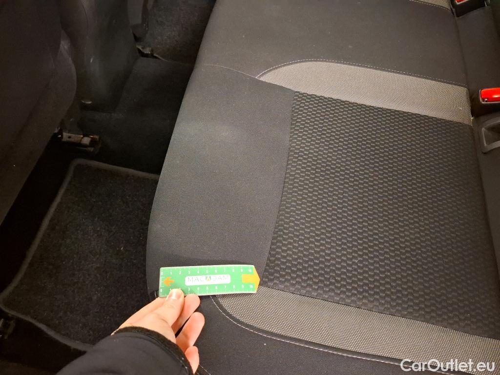  Nissan  Qashqai NISSAN  / 2017 / 5P / Crossover 1.5 DCI 115 DCT Business Edition #25