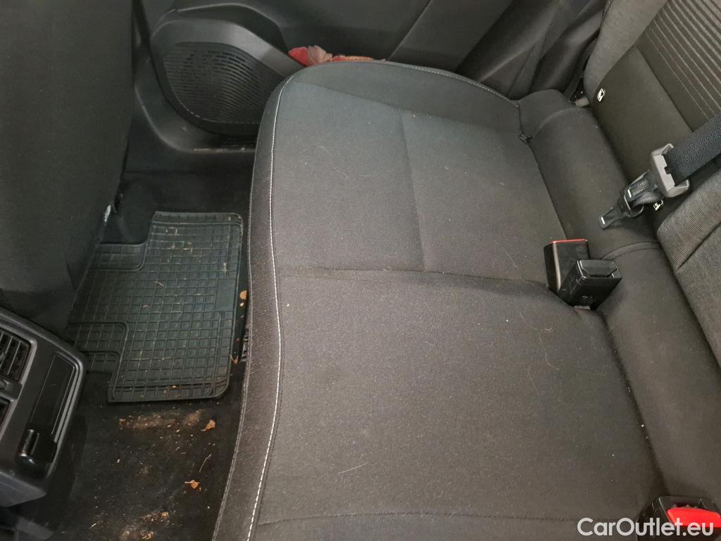  Renault  Captur  II Business 1.6 E-TECH Plug-in 160CV BVA6 E6d #28