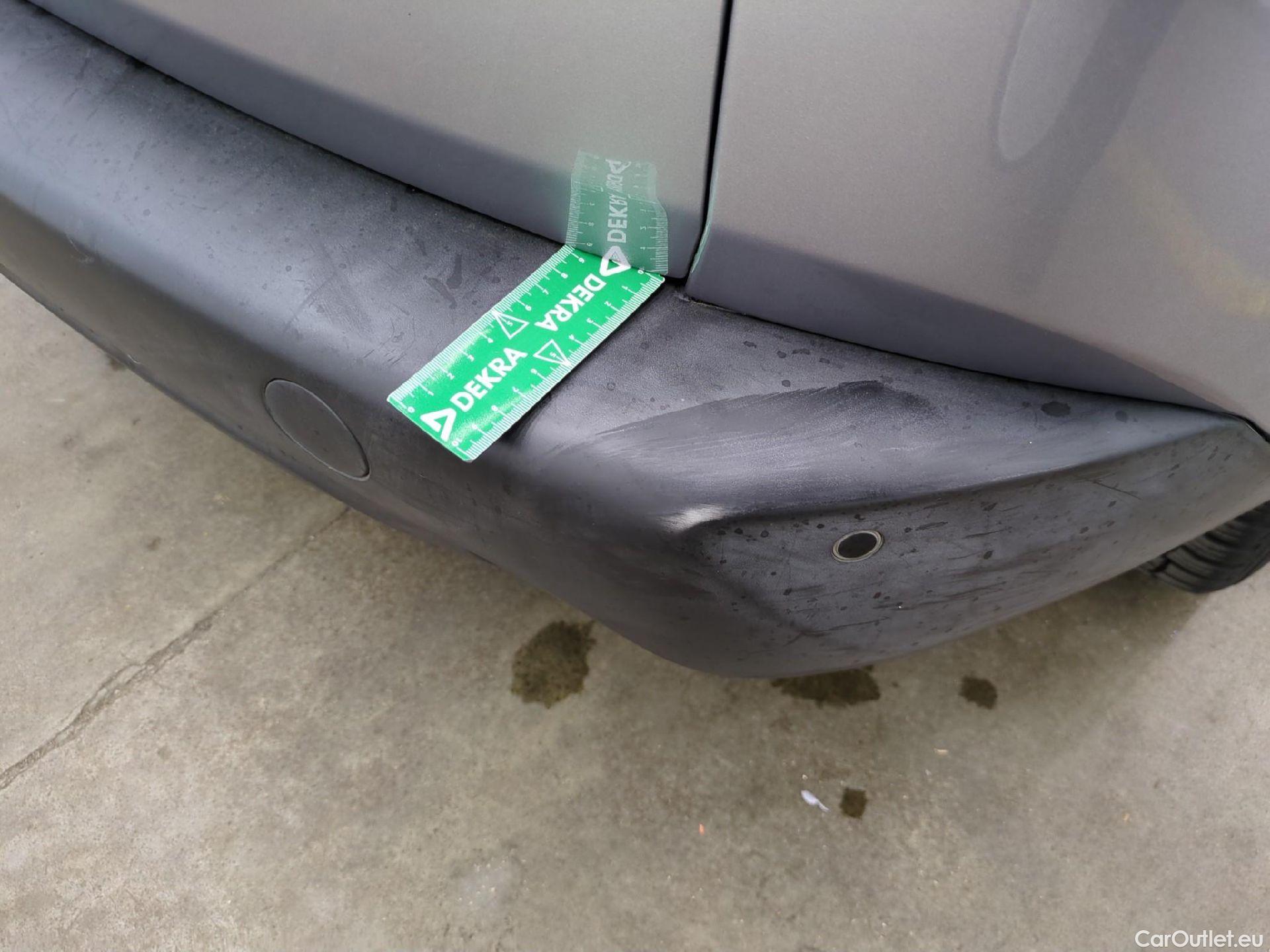  Peugeot  2008  Active Business 1.5 HDi 100CV BVM5 E6dT #32