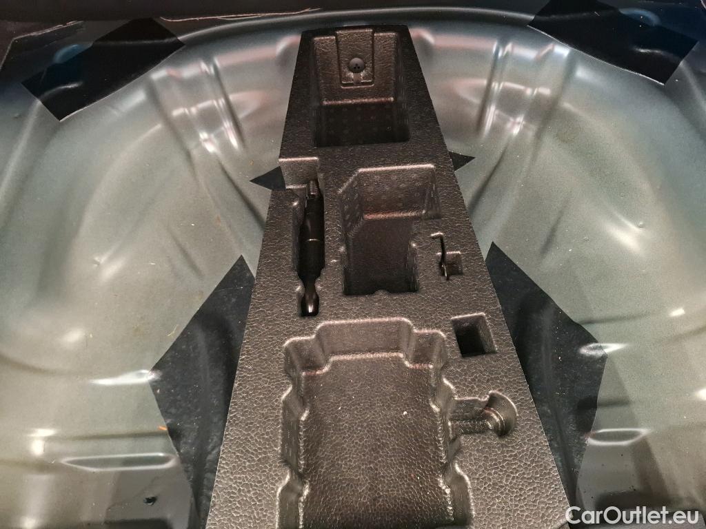  Skoda  Karoq SKODA  / 2022 / 5P / SUV 1.5 TSI 150ch ACT DSG7 Business #8