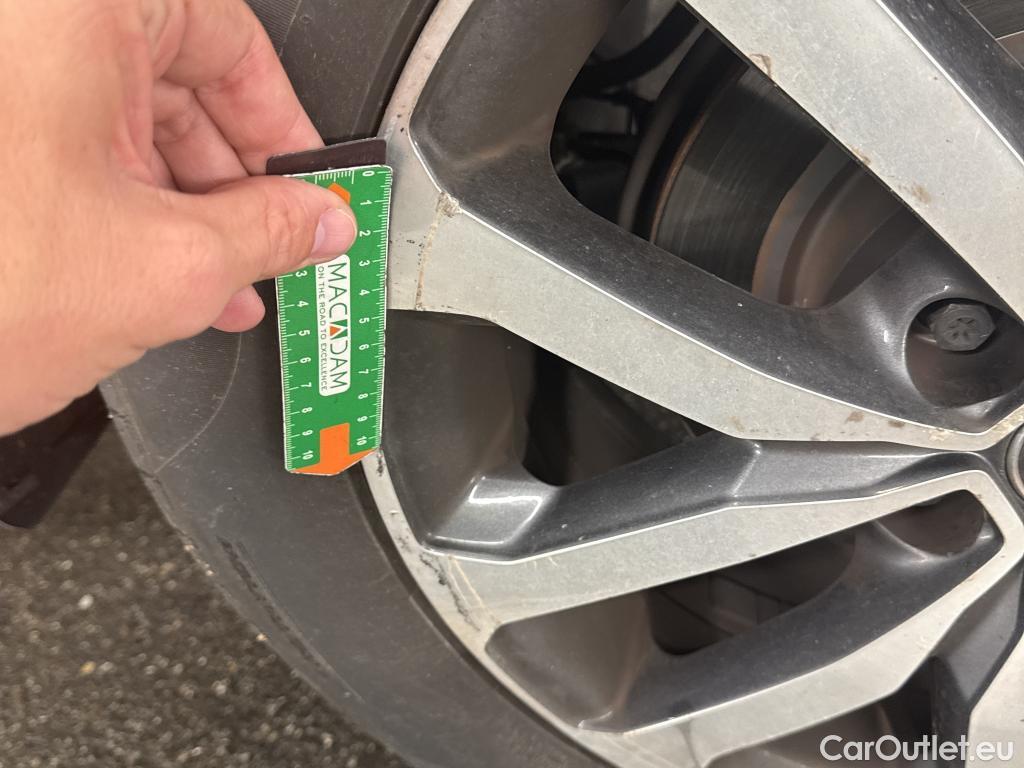  Renault  Kadjar  Business 1.5 dCi 110CV BVA6 E6 #32