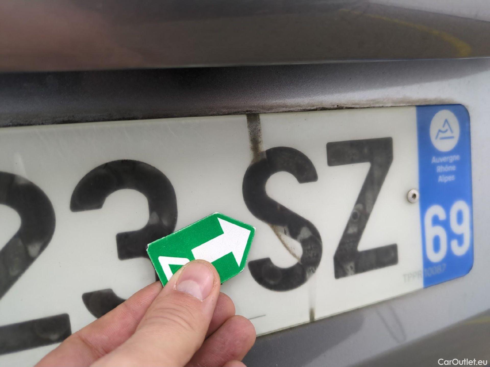  Peugeot  2008  Active Business 1.5 HDi 100CV BVM5 E6dT #9