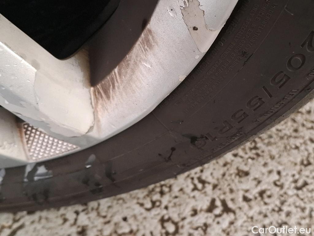  Renault  Megane  IV Berline 5pt. Business 1.5 dCi 115CV BVM6 E6dT #17