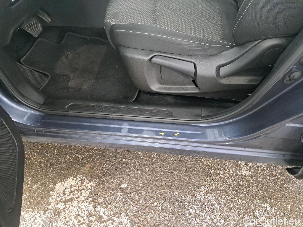  Renault  Kadjar RENAULT  / 2018 / 5P / Crossover Evolution dCi 115 EDC #3