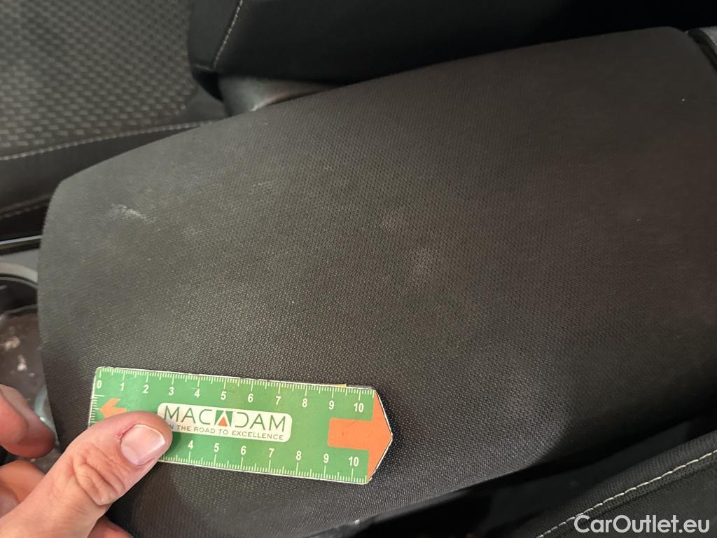  Renault  Kadjar  Business 1.5 dCi 110CV BVA6 E6 #48