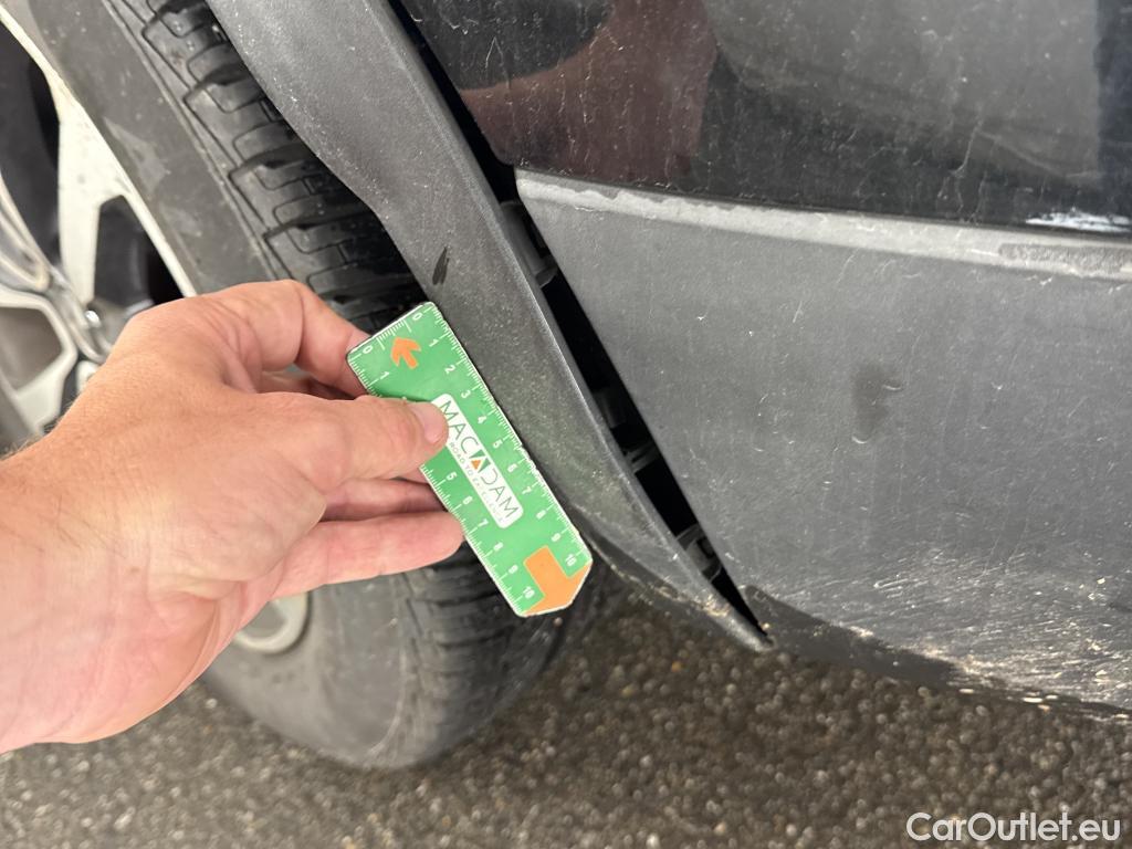  Renault  Kadjar  Business 1.5 dCi 110CV BVA6 E6 #58