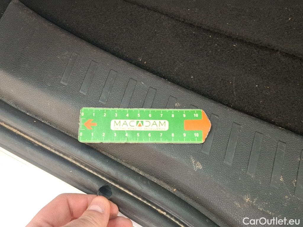  Renault  Megane  IV Grandtour Business 1.5 dCi 115CV BVM6 E6dT #13