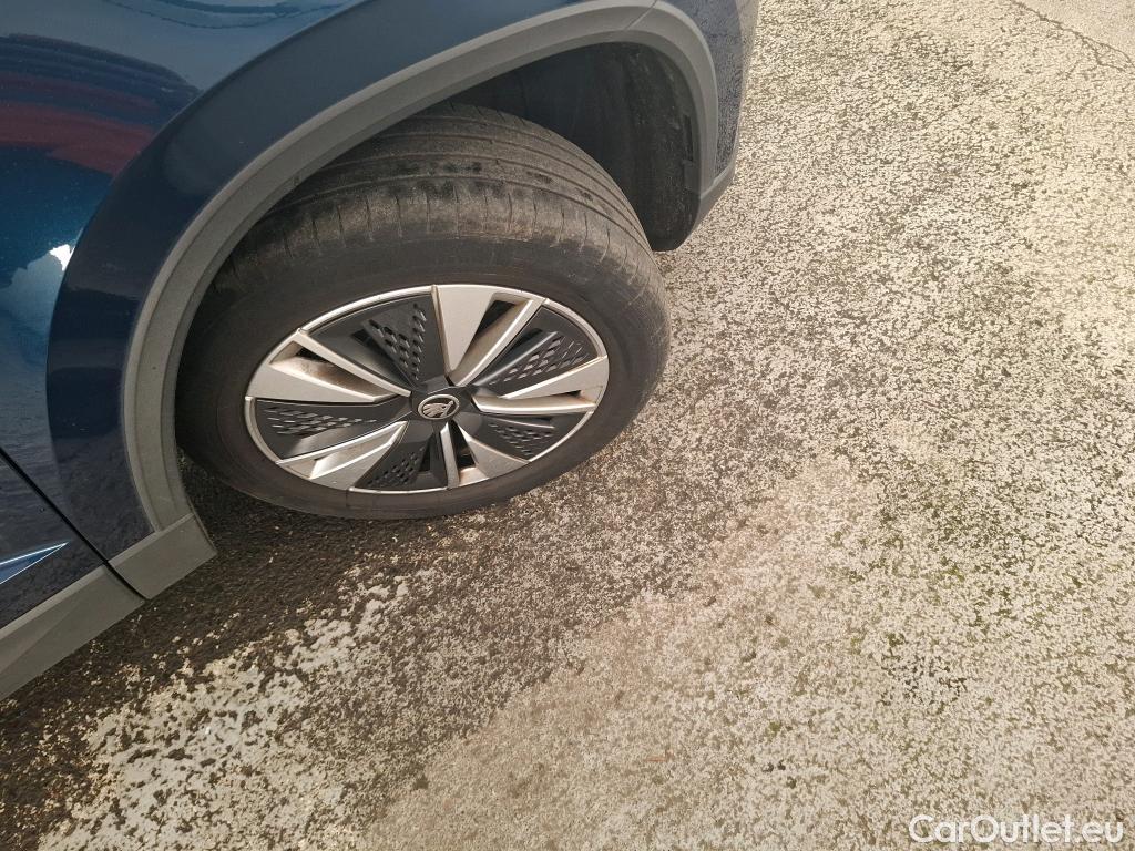  Skoda  Karoq SKODA  / 2022 / 5P / SUV 1.5 TSI 150ch ACT DSG7 Business #1