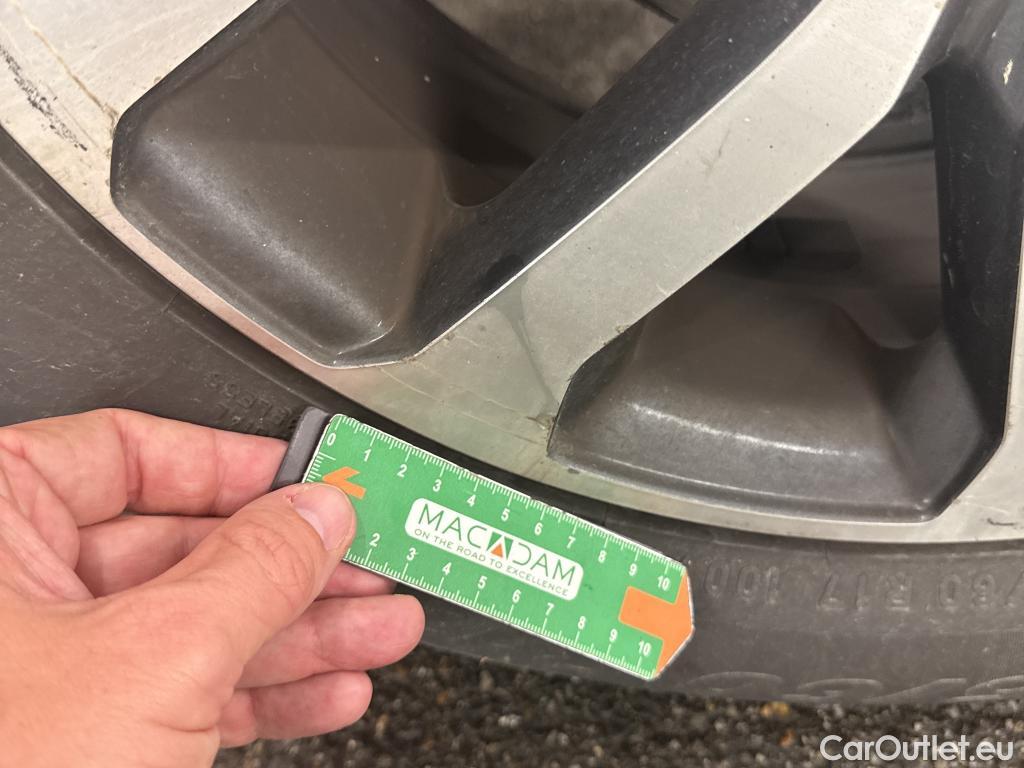  Renault  Kadjar  Business 1.5 dCi 110CV BVA6 E6 #35