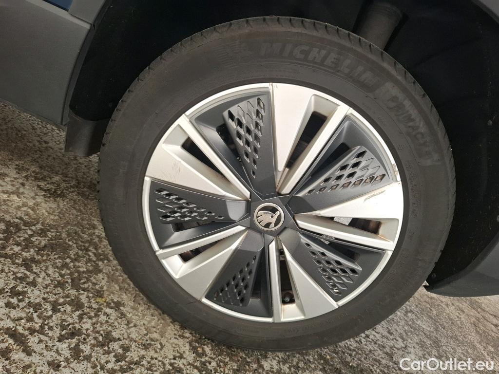  Skoda  Karoq SKODA  / 2022 / 5P / SUV 1.5 TSI 150ch ACT DSG7 Business #9