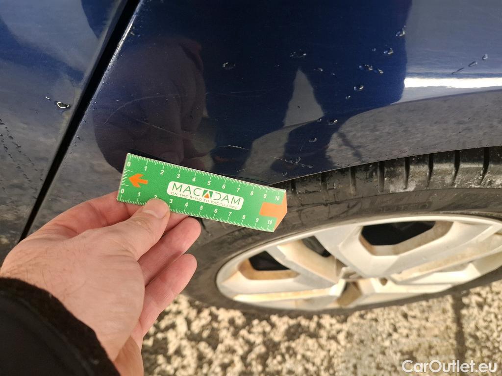  Renault  Megane RENAULT Mégane Berline 5p Berline Business Energy dCi 90 #16