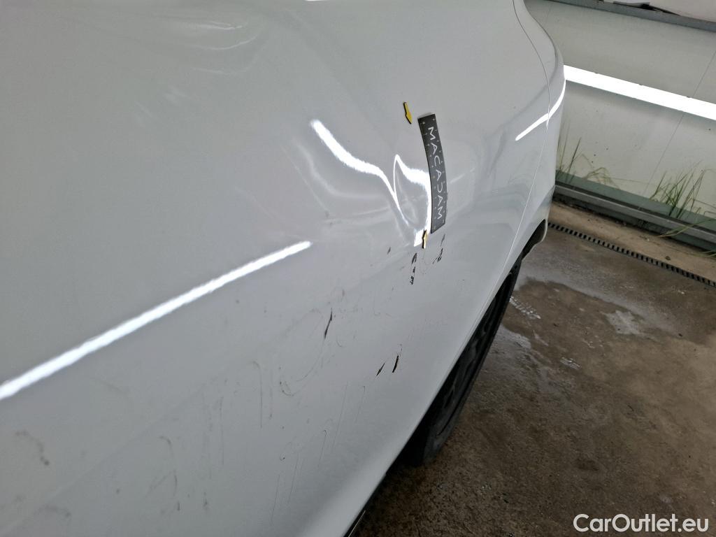  Renault  Clio RENAULT  / 2016 / 5P / Berline &Business TCe 90 #3