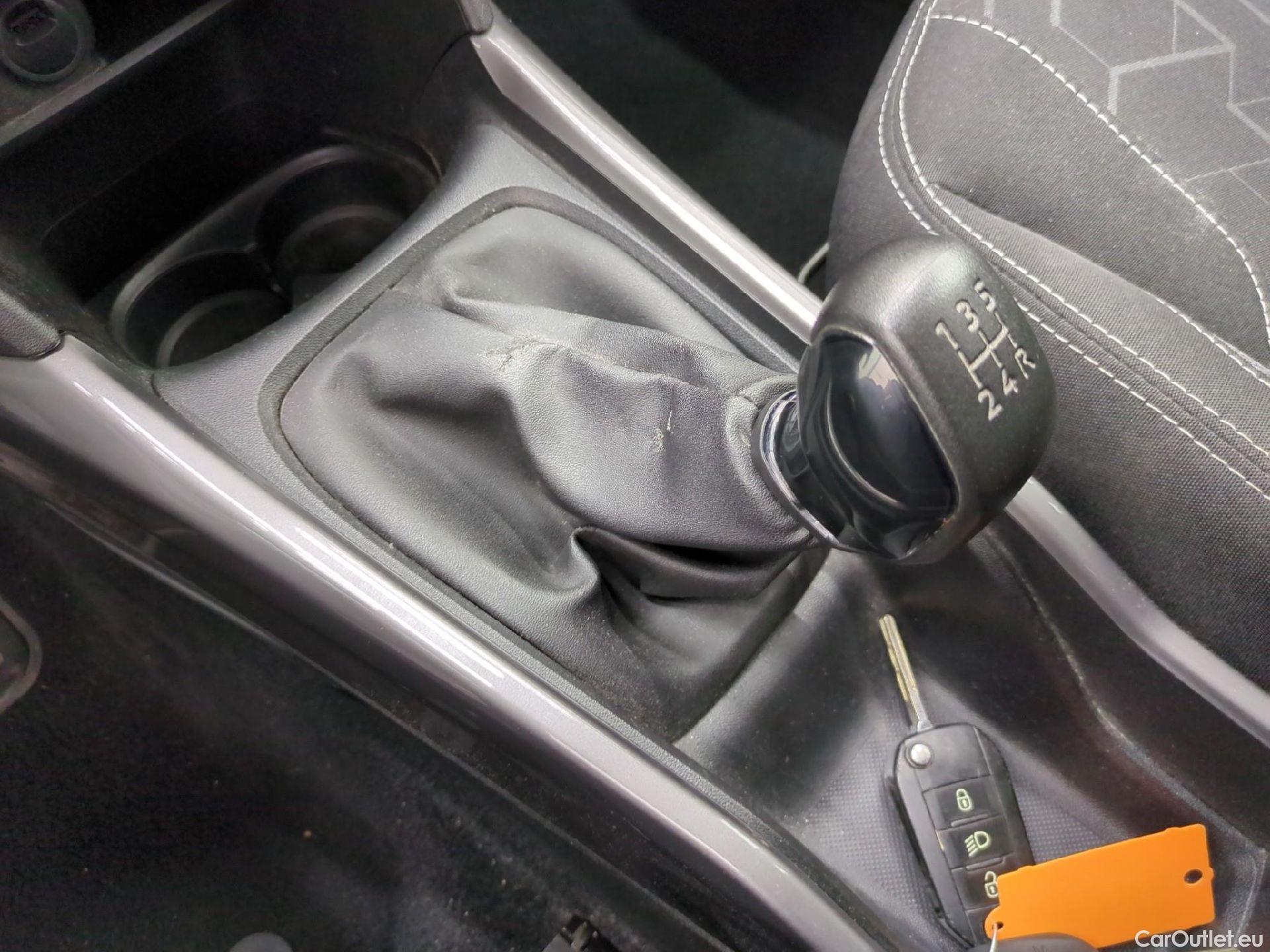  Peugeot  2008  Active Business 1.5 HDi 100CV BVM5 E6dT #1