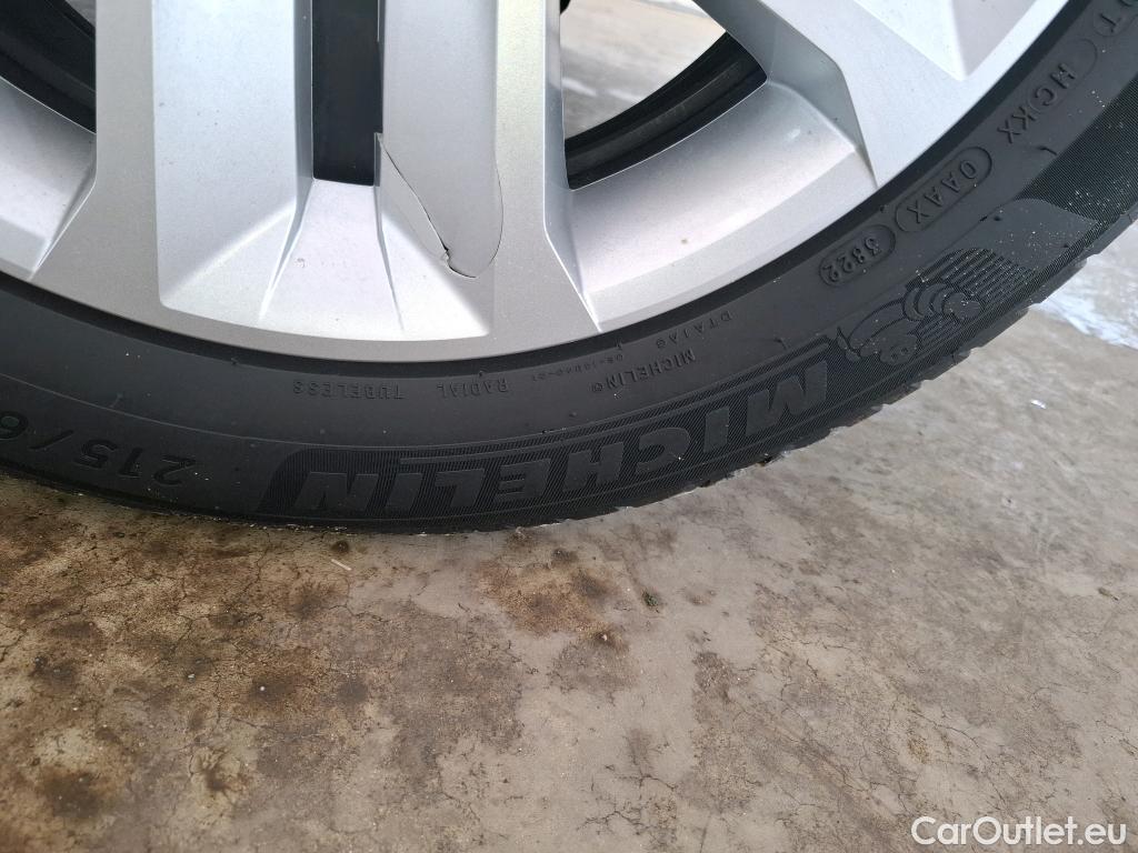  Renault  Captur  II Business 1.6 E-TECH Plug-in 160CV BVA6 E6d #5