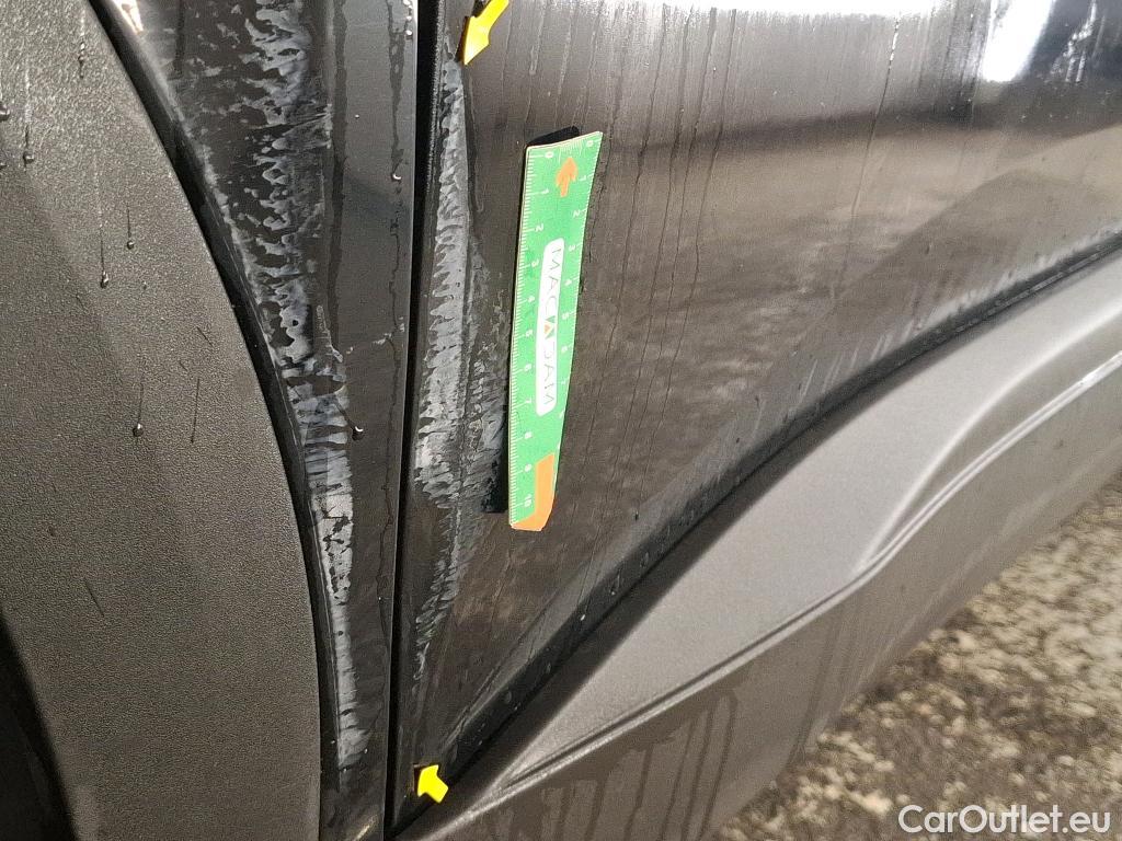  Peugeot  5008  Active Pack 1.5 HDi 130CV BVA8 7 Sieges E6d #7