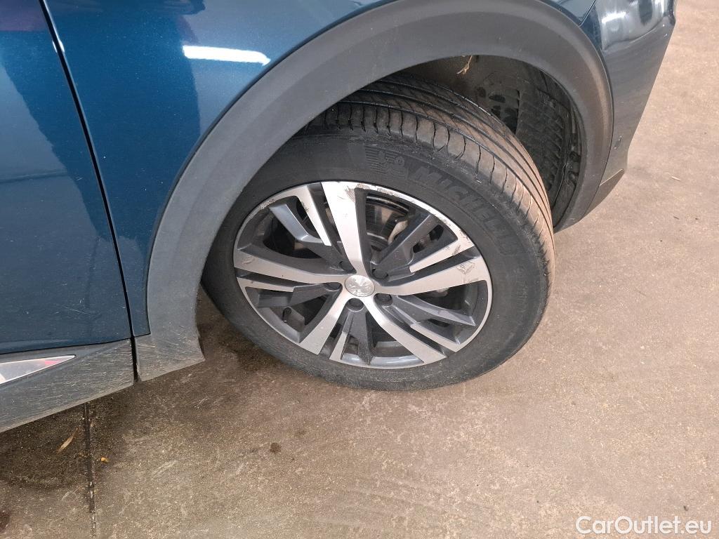  Peugeot  5008  Allure Pack 1.5 HDi 130CV BVA8 7 Sieges E6d #12