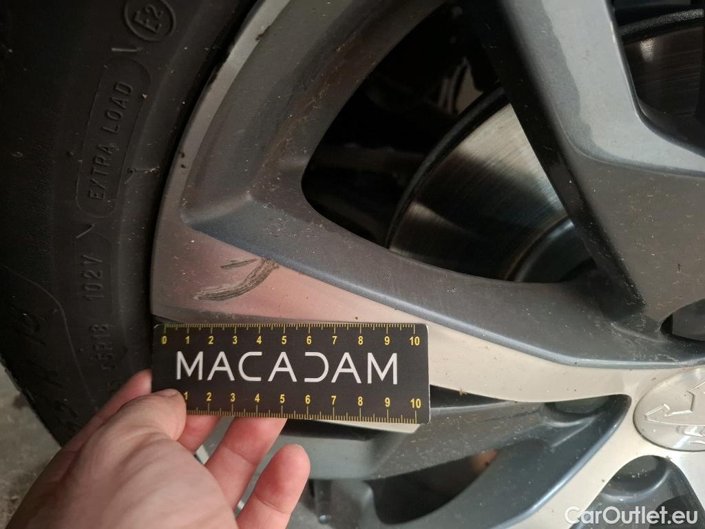  Peugeot  5008  Allure Pack 1.5 HDi 130CV BVA8 7 Sieges E6d #19