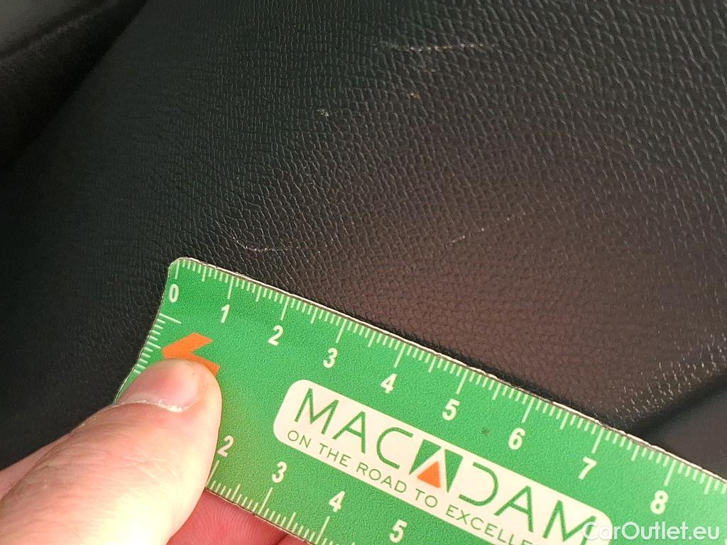  Peugeot  3008  Road Trip 1.5 HDi 130CV BVM6 E6d #14