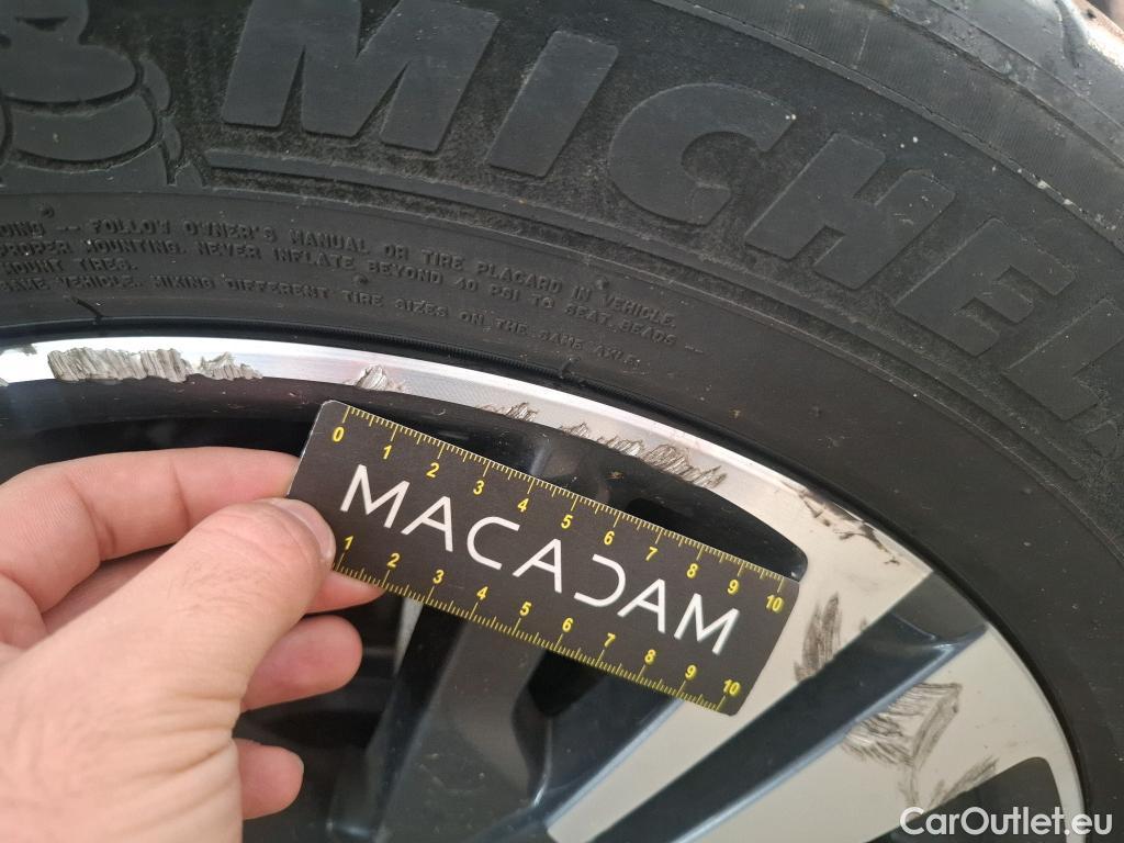  Peugeot  5008  Allure Pack 1.5 HDi 130CV BVA8 7 Sieges E6d #16