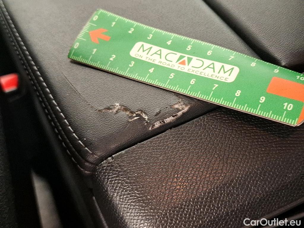  Peugeot  5008  Active Pack 1.5 HDi 130CV BVA8 7 Sieges E6d #11