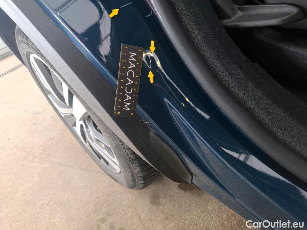  Peugeot  5008  Allure Pack 1.5 HDi 130CV BVA8 7 Sieges E6d #8