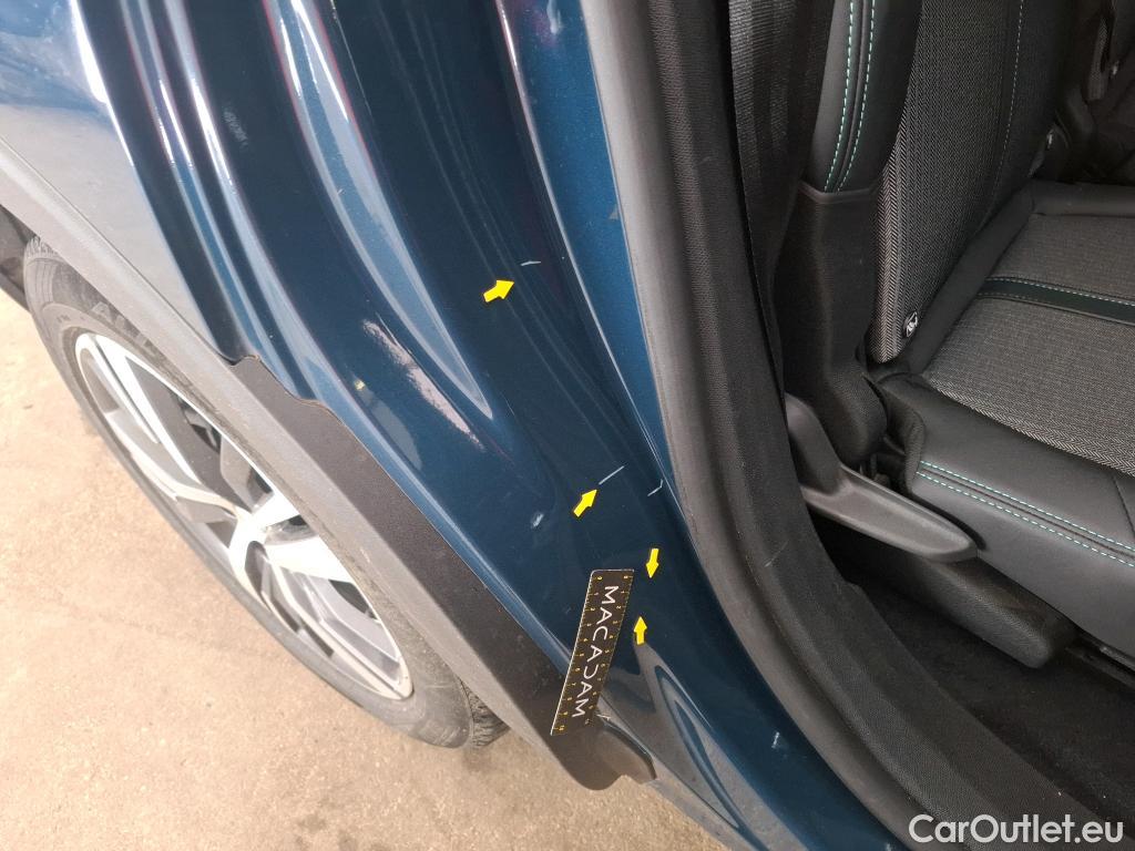  Peugeot  5008  Allure Pack 1.5 HDi 130CV BVA8 7 Sieges E6d #7