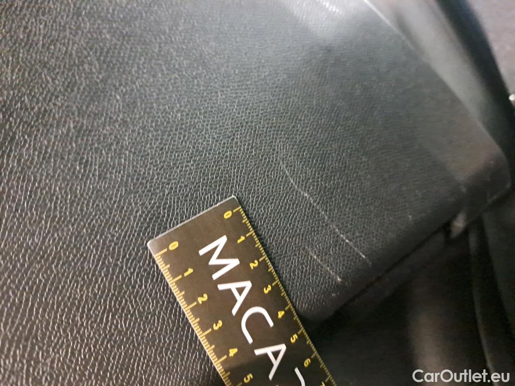  Peugeot  5008  Allure Pack 1.5 HDi 130CV BVA8 7 Sieges E6d #9