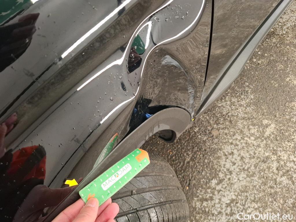  Peugeot  5008  Active Pack 1.5 HDi 130CV BVA8 7 Sieges E6d #4