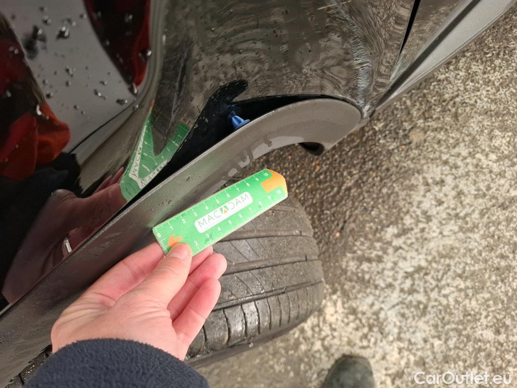  Peugeot  5008  Active Pack 1.5 HDi 130CV BVA8 7 Sieges E6d #13