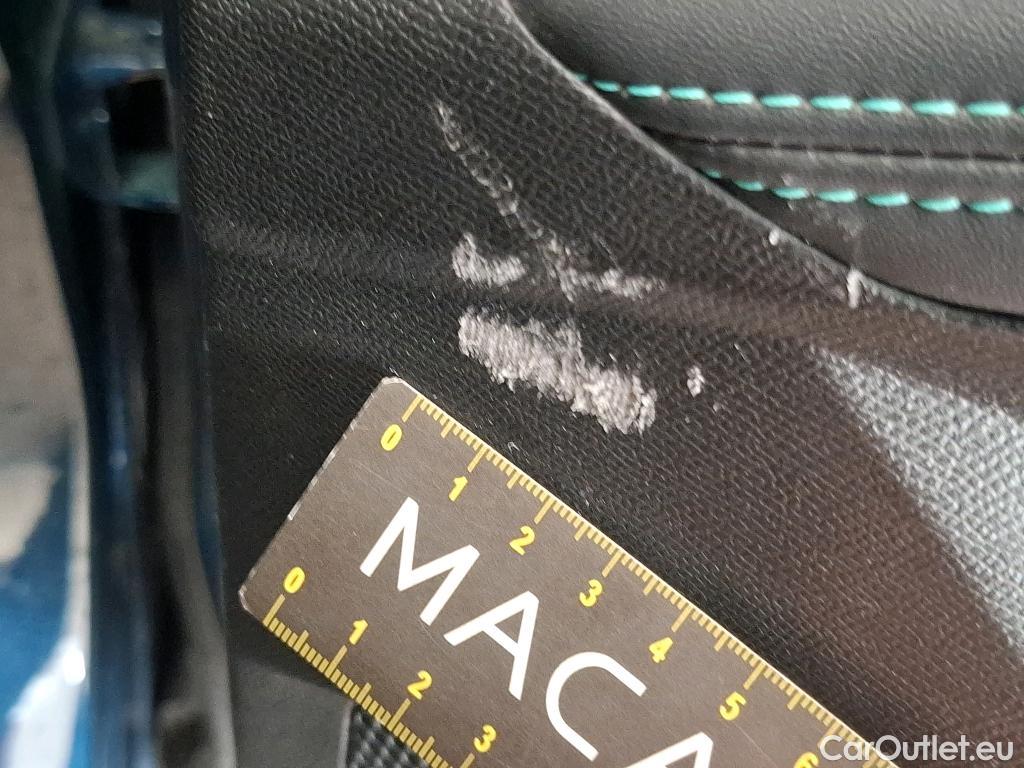  Peugeot  5008  Allure Pack 1.5 HDi 130CV BVA8 7 Sieges E6d #24