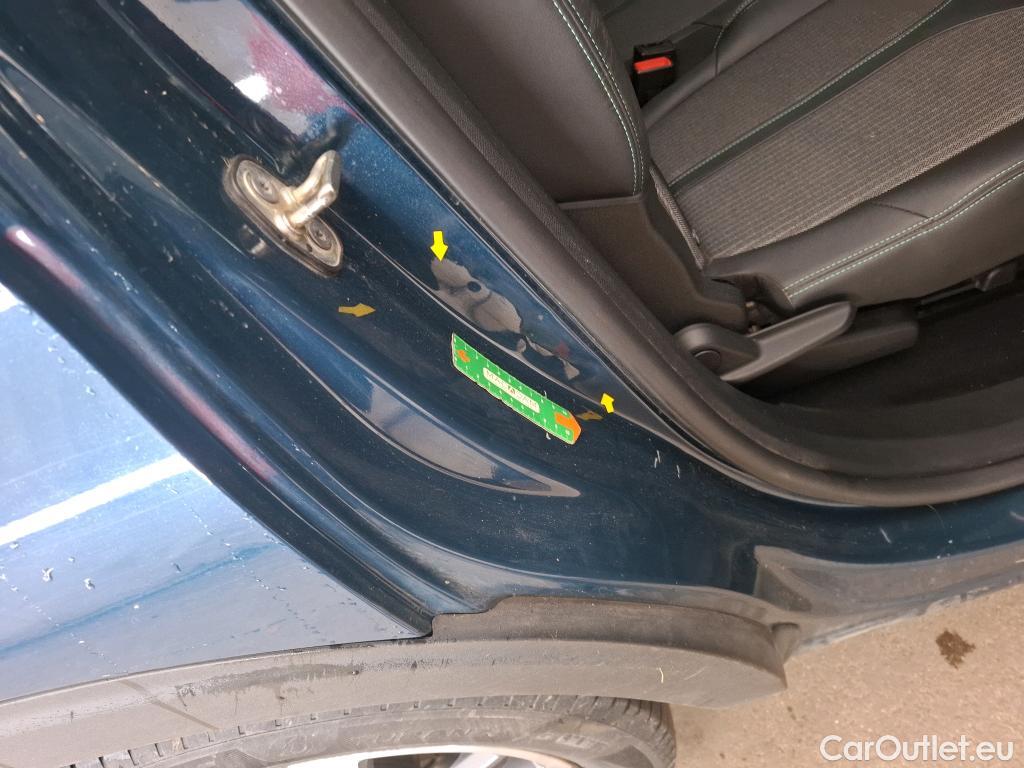  Peugeot  5008  Allure 1.5 HDi 130CV BVA8 7 Sieges E6d #3