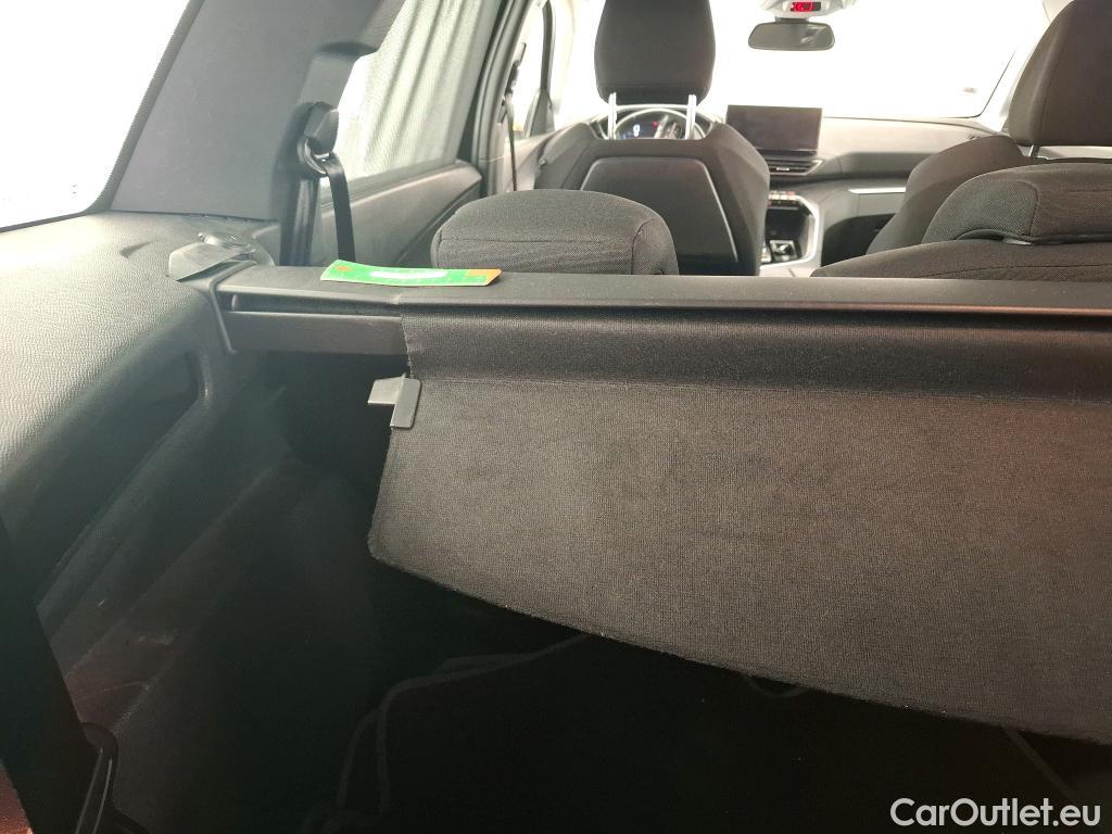  Peugeot  5008  Active Pack 1.5 HDi 130CV BVA8 7 Sieges E6d #22