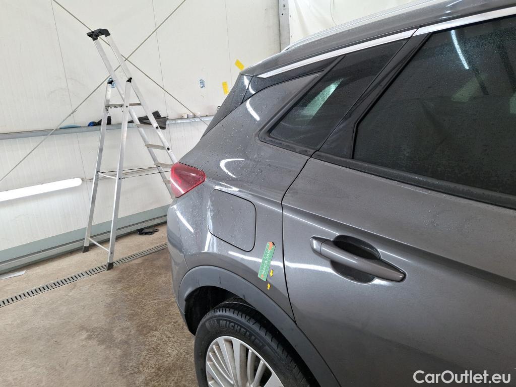  Opel   Grandland X Grandland X Business INNOVATION 1.2 Turbo 130CV BVM6 E6d #18