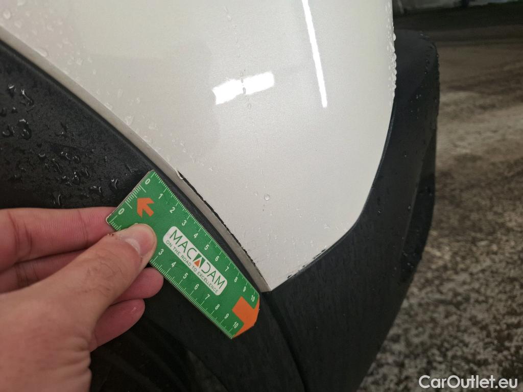  Peugeot  2008  Allure Business 1.5 HDi 110CV BVM6 E6d #10