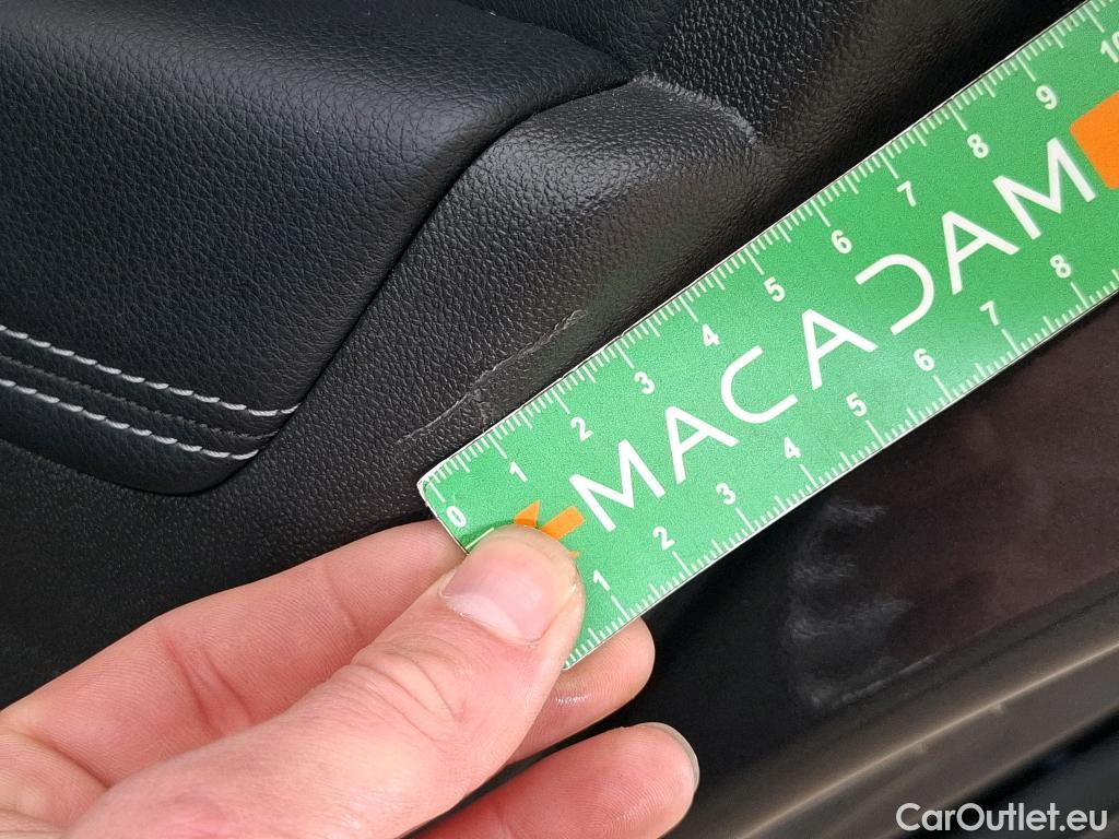  Opel   Grandland X Grandland X Business INNOVATION 1.2 Turbo 130CV BVM6 E6d #8