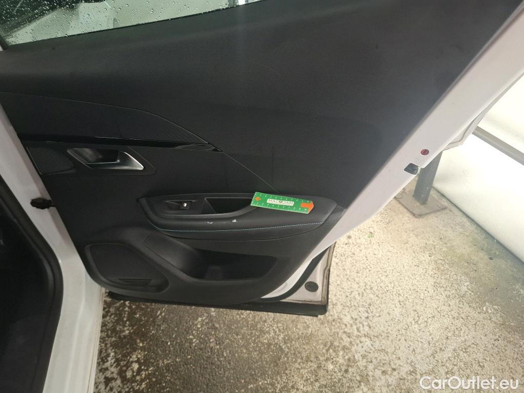  Peugeot  2008  Allure Business 1.5 HDi 110CV BVM6 E6d #1