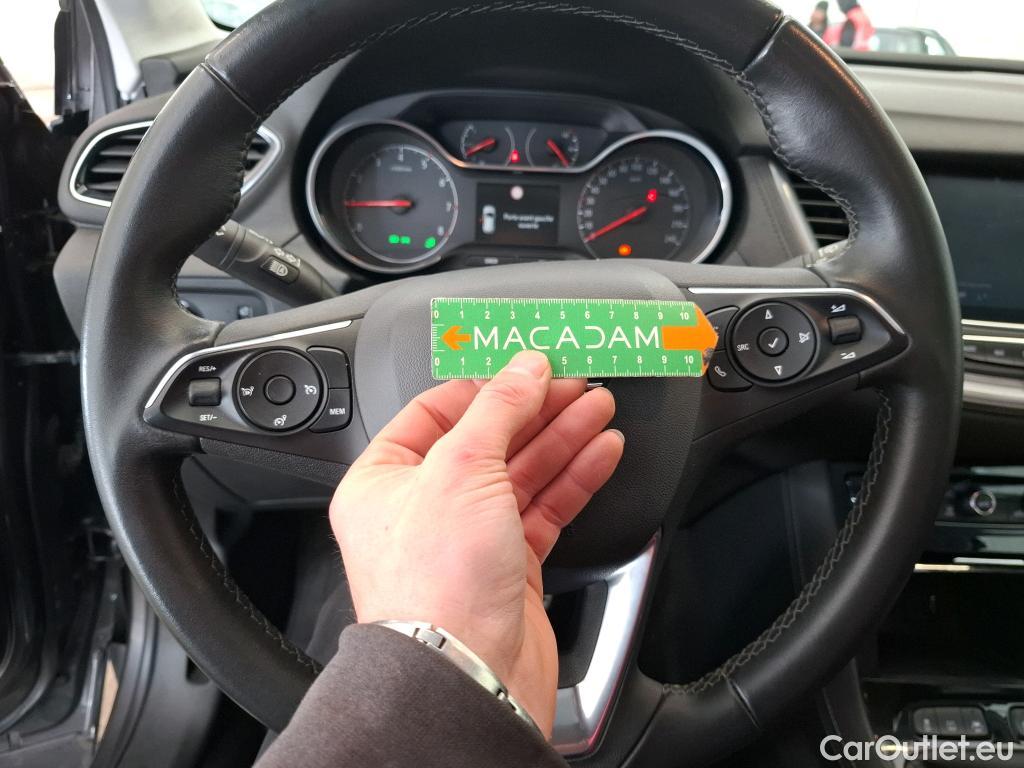  Opel   Grandland X Grandland X Business INNOVATION 1.2 Turbo 130CV BVM6 E6d #16