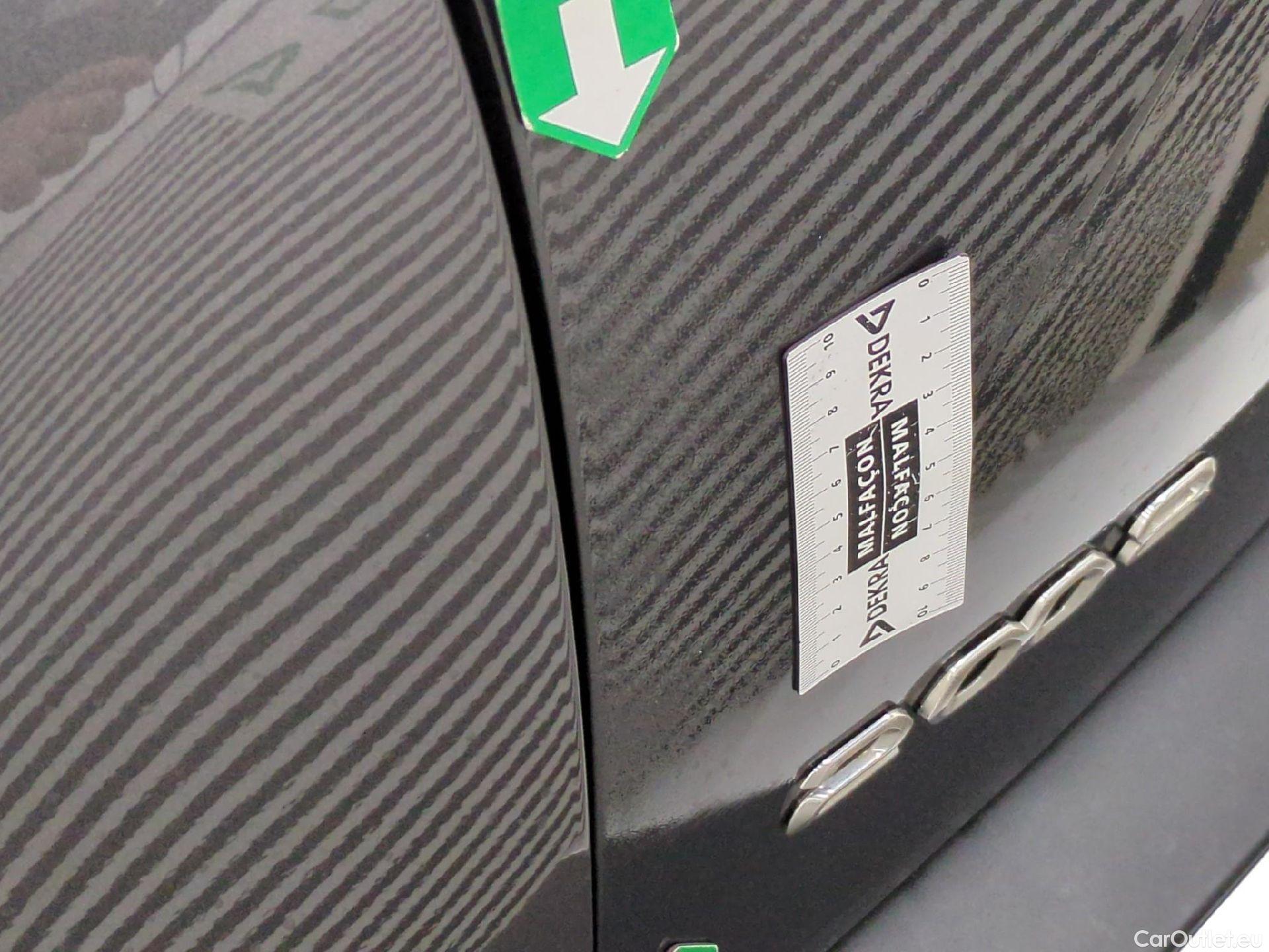  Peugeot  2008  Active Pack 1.5 HDi 110CV BVM6 E6d #30