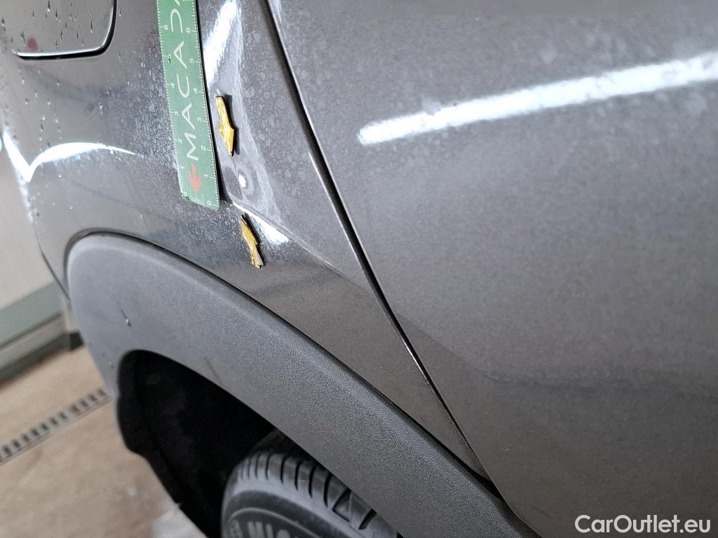  Opel   Grandland X Grandland X Business INNOVATION 1.2 Turbo 130CV BVM6 E6d #19