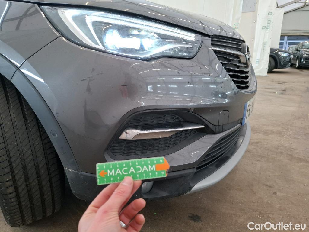  Opel   Grandland X Grandland X Business INNOVATION 1.2 Turbo 130CV BVM6 E6d #1